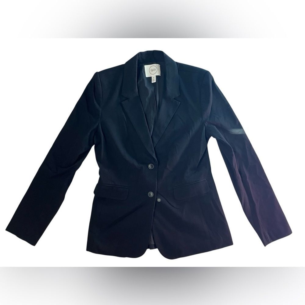 1901 Women's Black Blazer Size 10 Business Casual